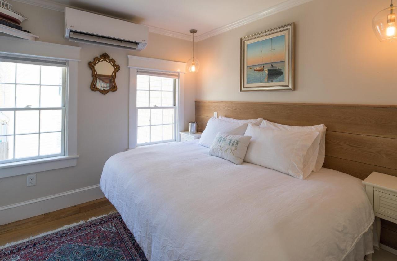 The Clarendon House Panzió Provincetown Kültér fotó